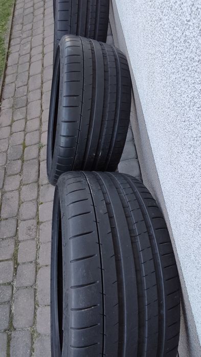 Michelin pilot super sport 255/30 ZR 20 (92Y) komplet.