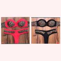 Bikinis com estampa em leopardo ( Novos) - M