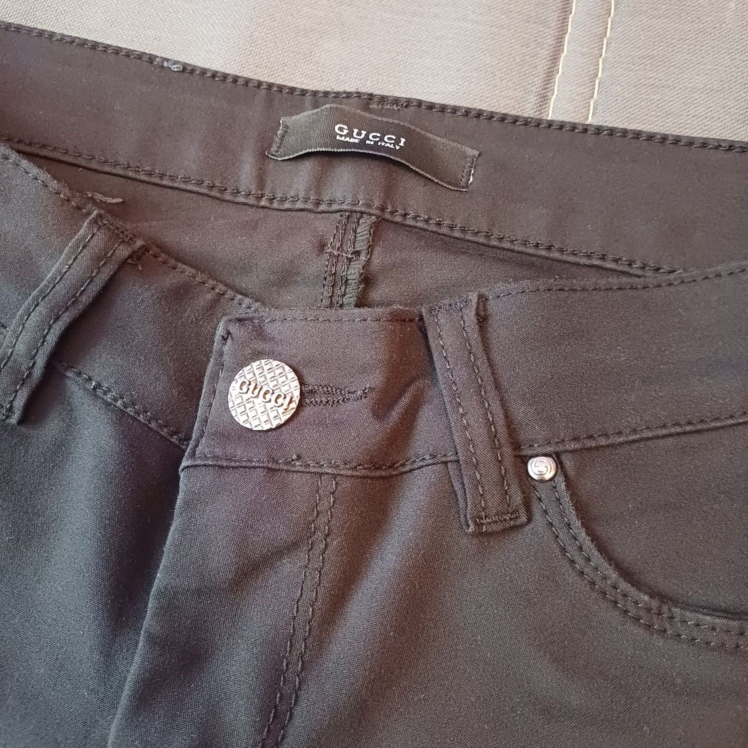 Jeansy     Gucci