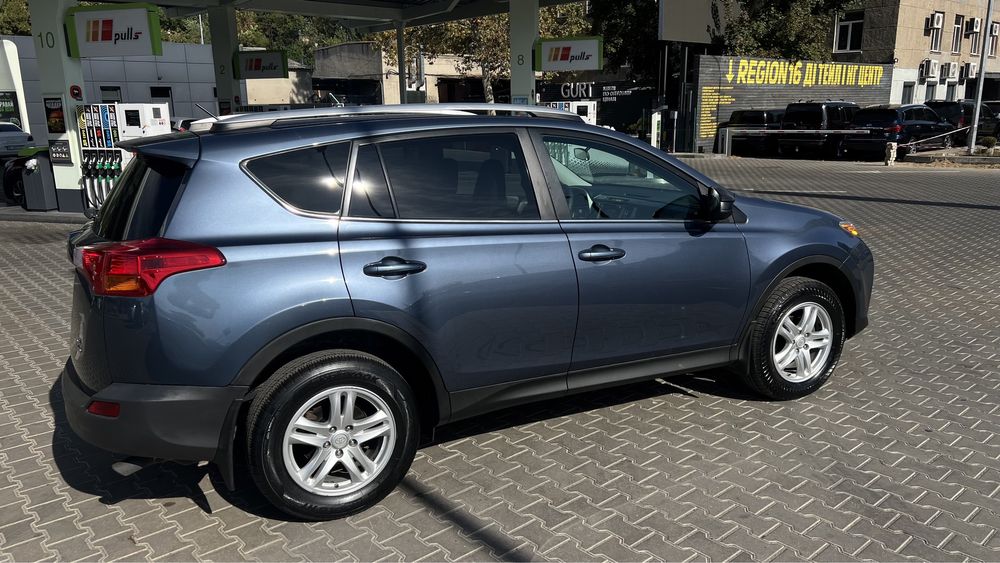Toyota Rav 4 2013 год 4Wd