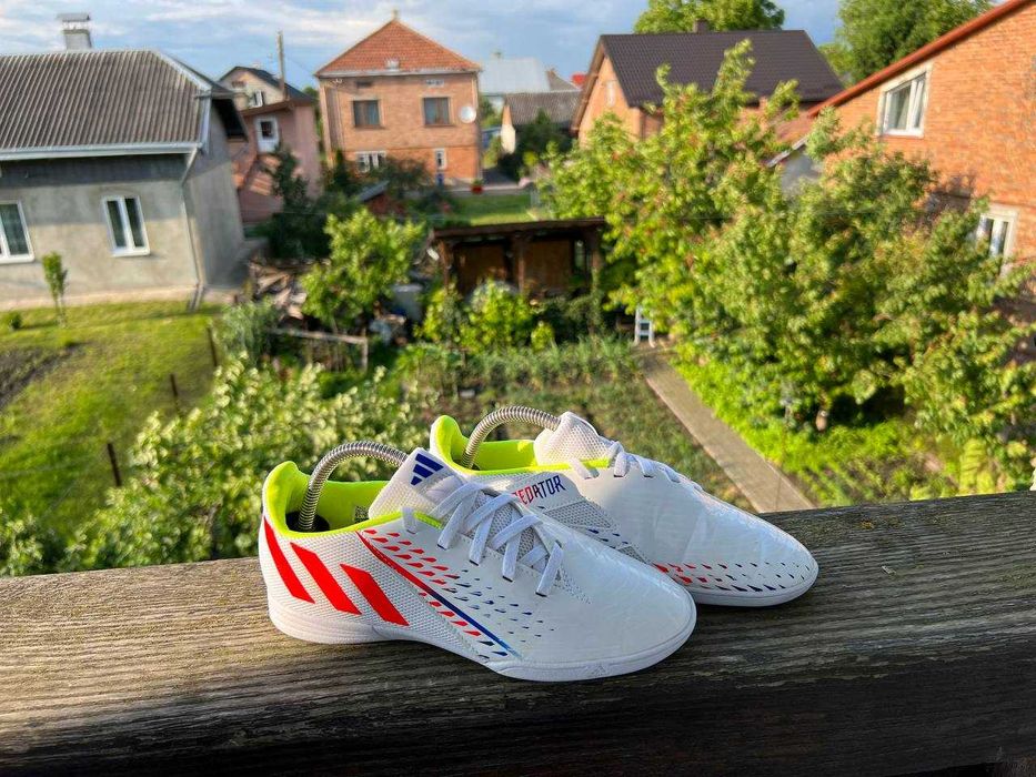 Футзалки Adidas Predator