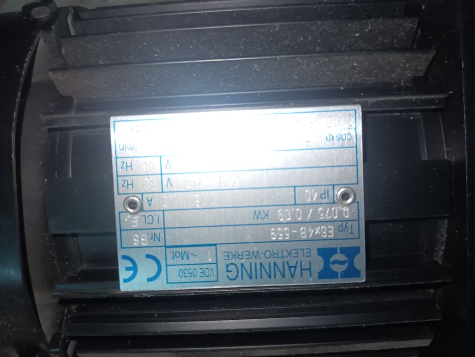 Bomba de vacuo pfeiffer dual stage