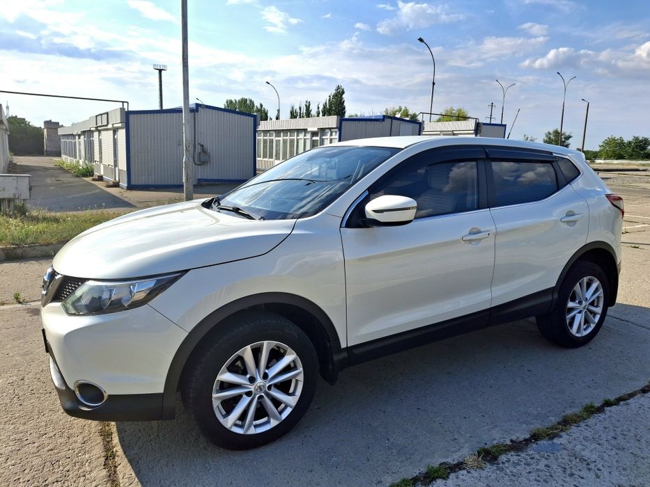 Продаю Nissan Qashqai