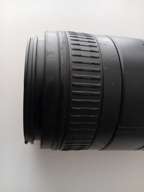 Sigma 70-300mm F4-5.6 DL Macro Super lens for Canon EF film camera
