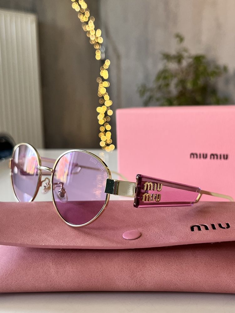 Okulary przeciwsłoneczne Miu Miu