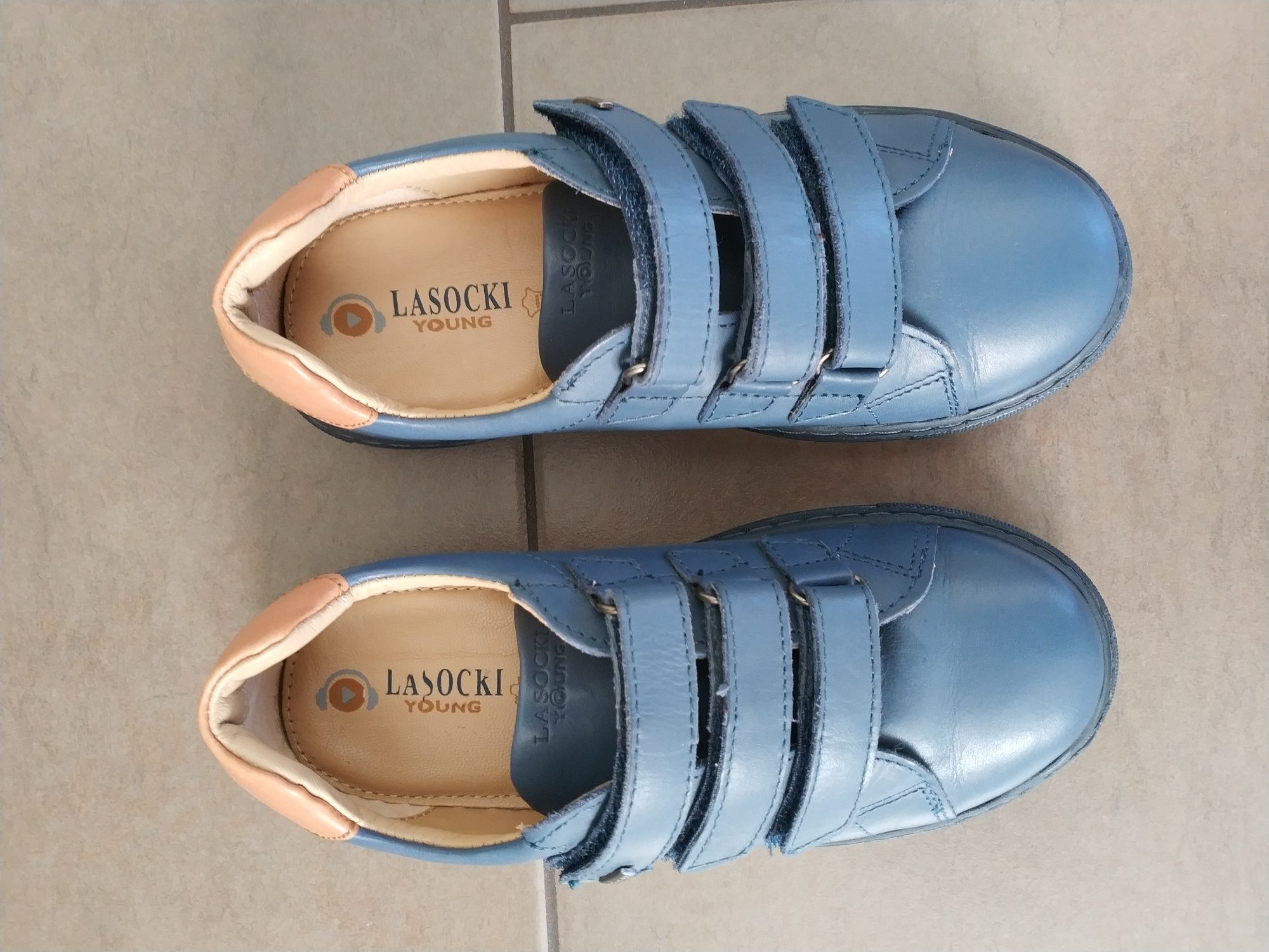 Eleganckie buty chłopięce Lasocki 32