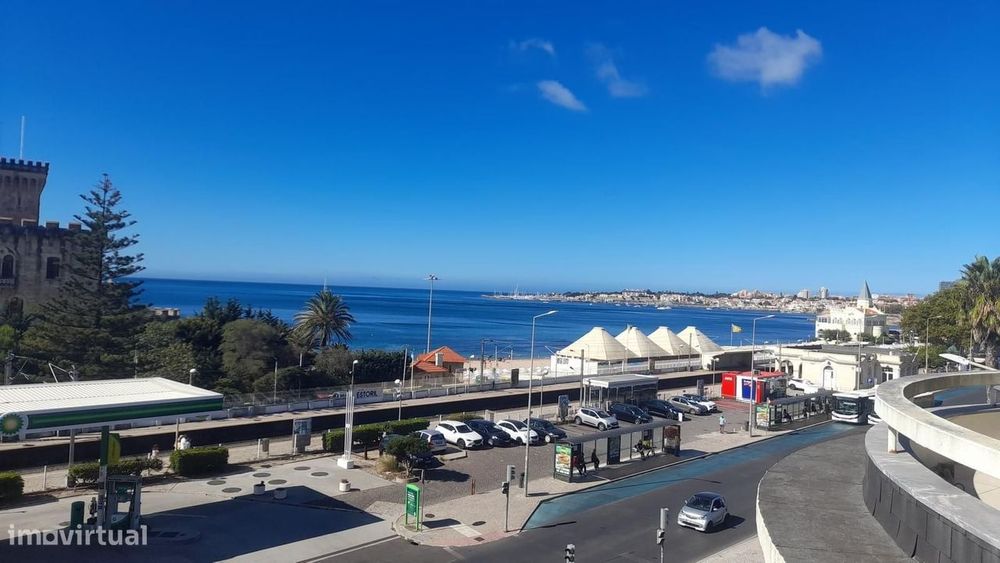 Apartamento T0 com vista, Estoril, Cascais