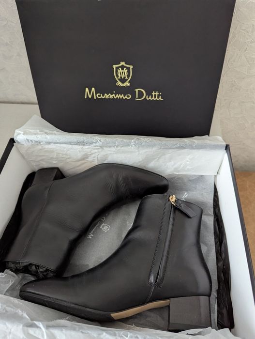Жіночі демисезонні чобітки (ботильйони) Massimo Dutti, розмір 35 (22.5