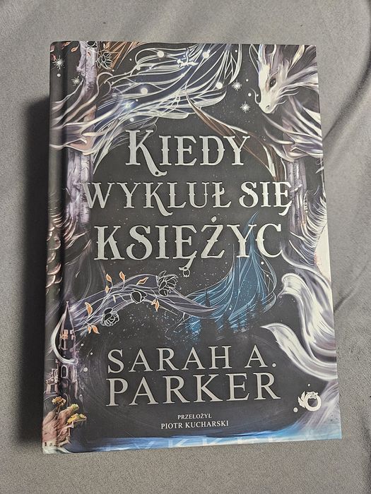 Kiedy wykluł się księżyc