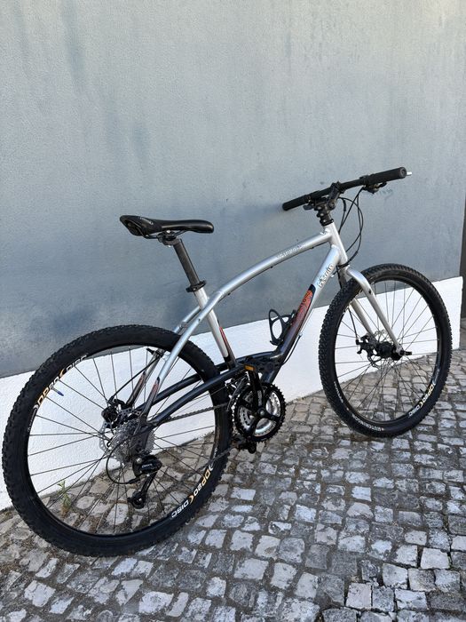 Bicicleta BTT Triban