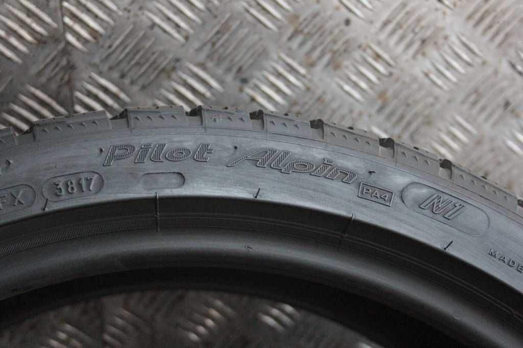 245/35/20 Michelin Pilot Alpin PA4 245/35 R20 91V 8mm