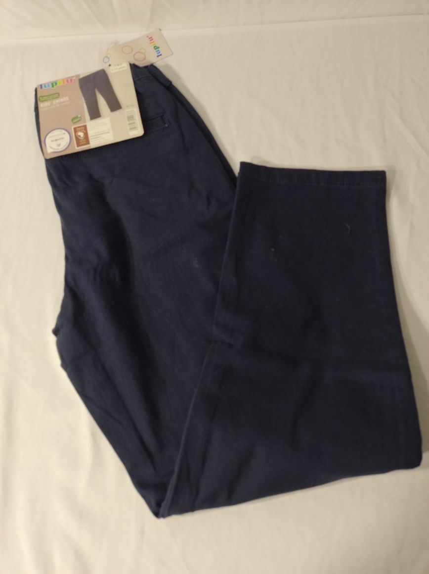 Spodnie chłopięce r 140 chino