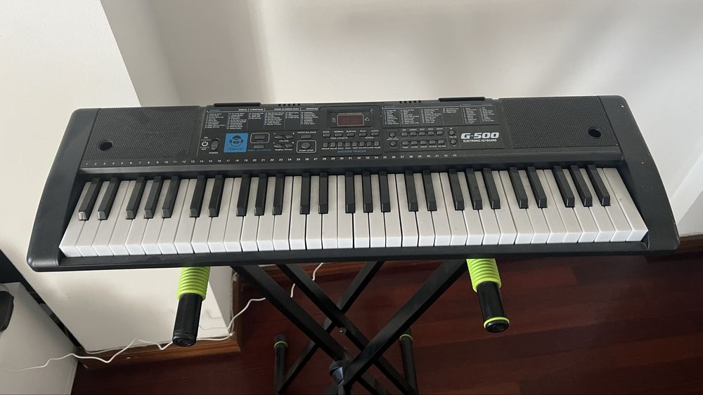 Teclado Musical Infantil com Suporte