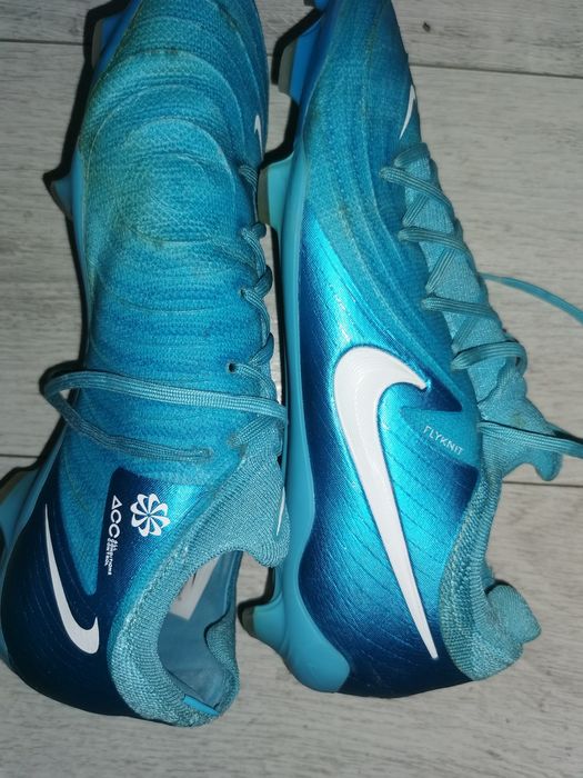 Buty do gry w piłkę nożną Nike