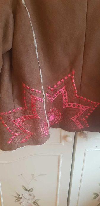 Kurtka ramoneska kożuszek Desigual 40