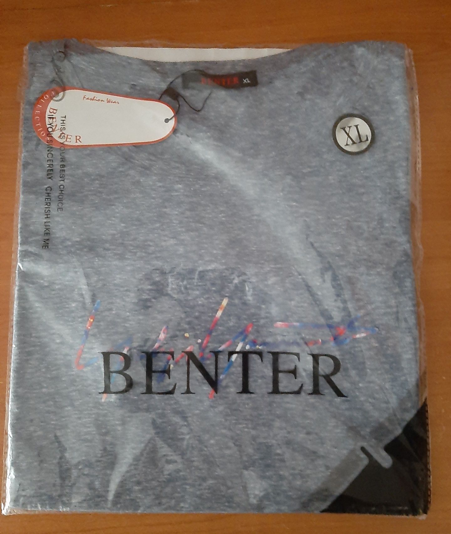 Super   t - shirt