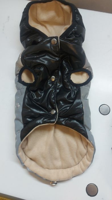 Продам жилети на собак