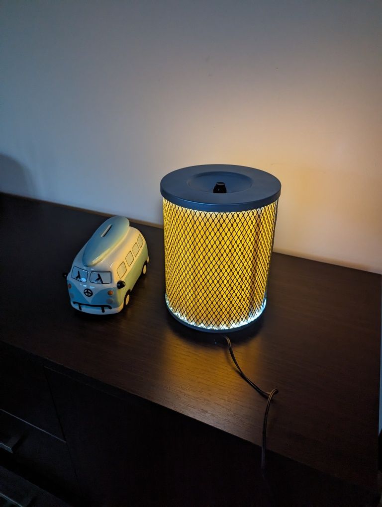 Lampka na biurko filtr powietrza gadżet motoryzacyjny