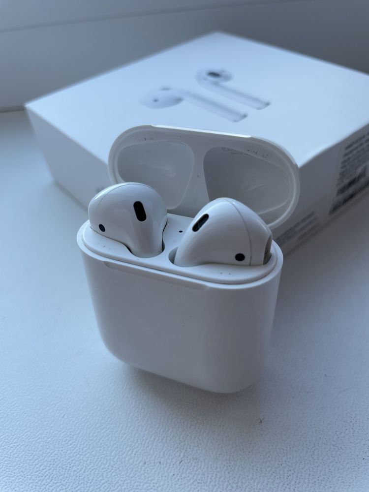 Наушники Apple Airpods 2