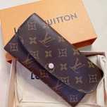 Portfel Louis Vuitton Victorine Series z różową klamrą