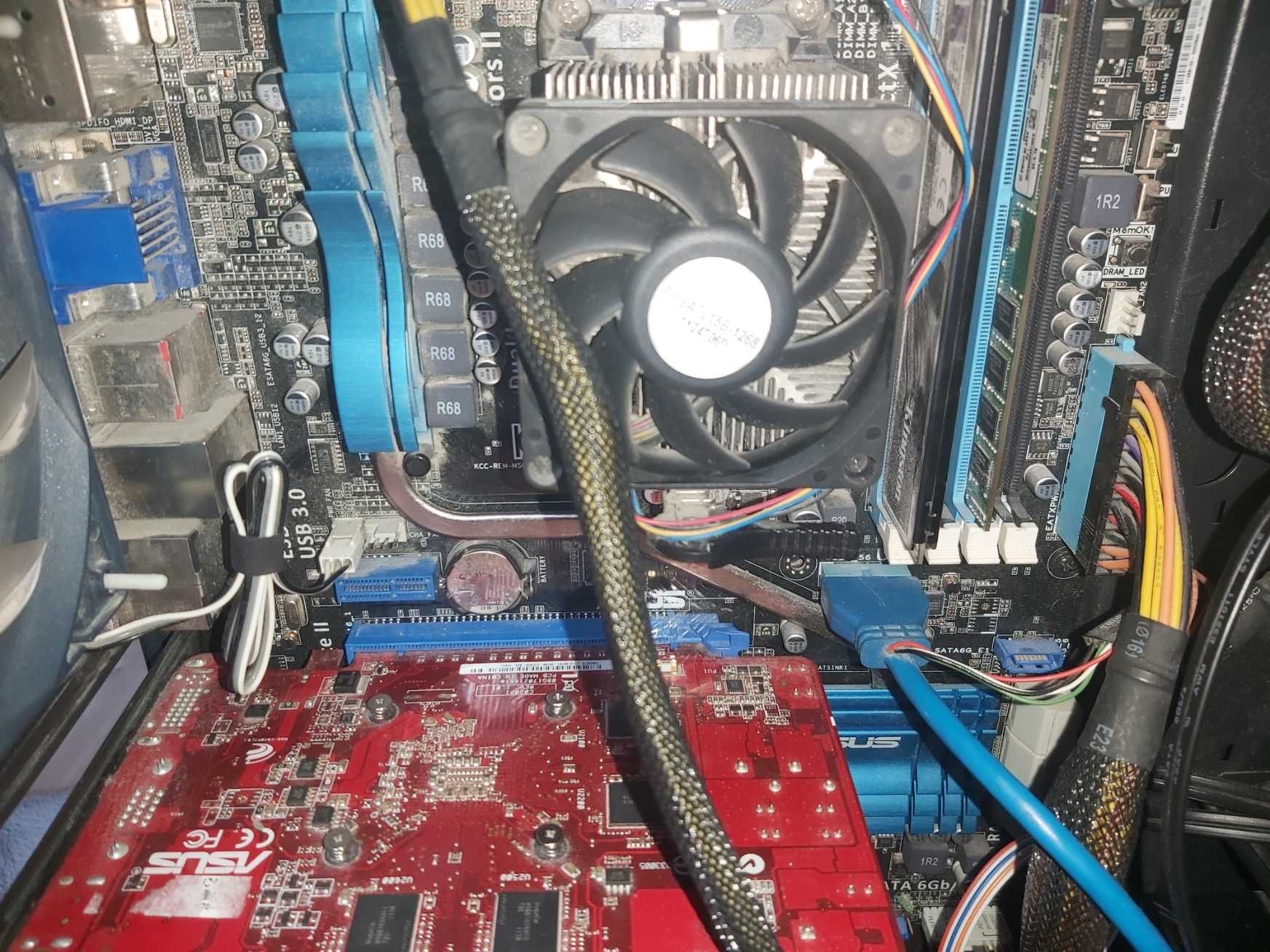 Komputer PC Asus