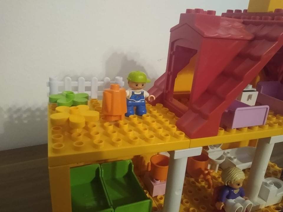 Domek z klocków Lego Duplo I nie tylko