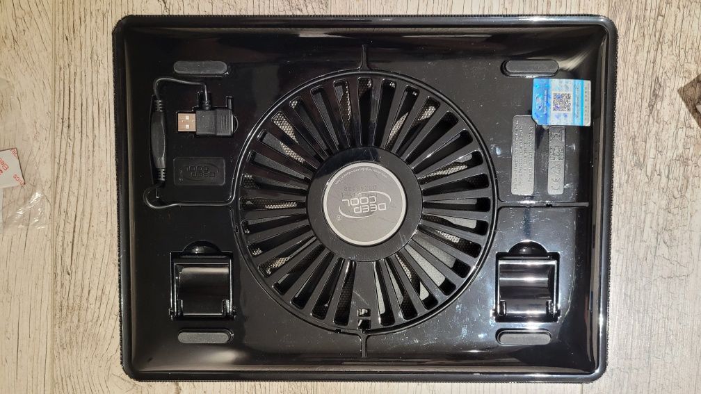 Підставка для охолодження ноутбука 15,6" DeepCool Black