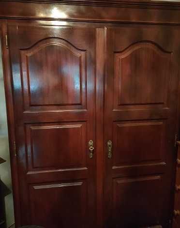 Recheio de Apartamento Vintage - Praça Paiva Couceiro