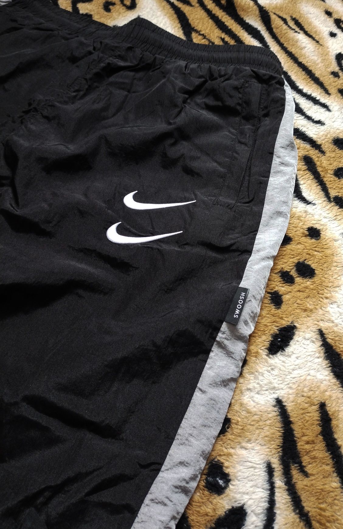 Штани Nike swoosh ( спортивні, брюки )