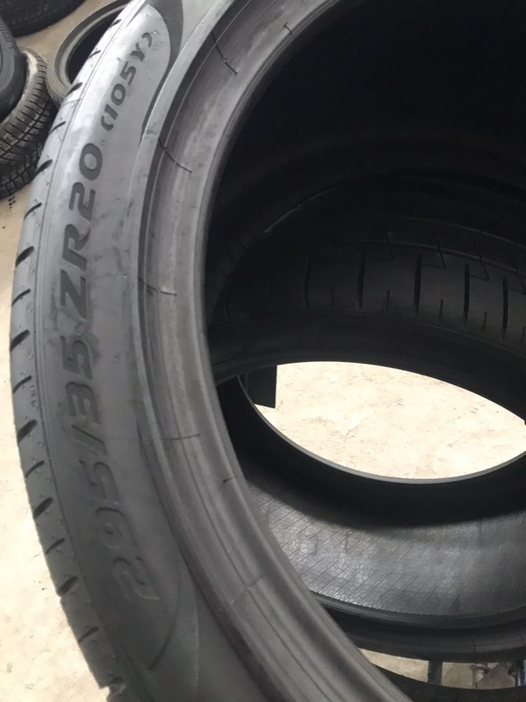 295/35/20+255/40/20 R20 Pirelli PZero PZ4 4шт новые