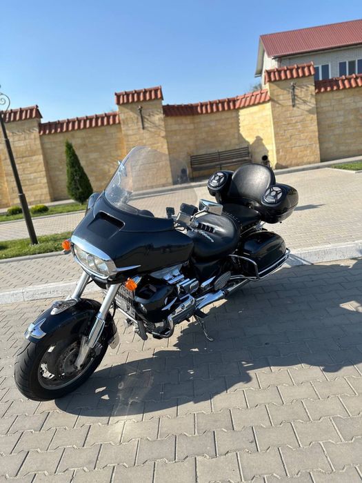 Продам HONDA Valkirye 1500  нестаріюща класика тур-круізер