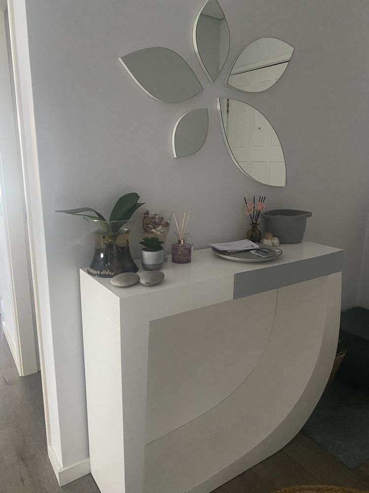 Movel de entrada com espelho