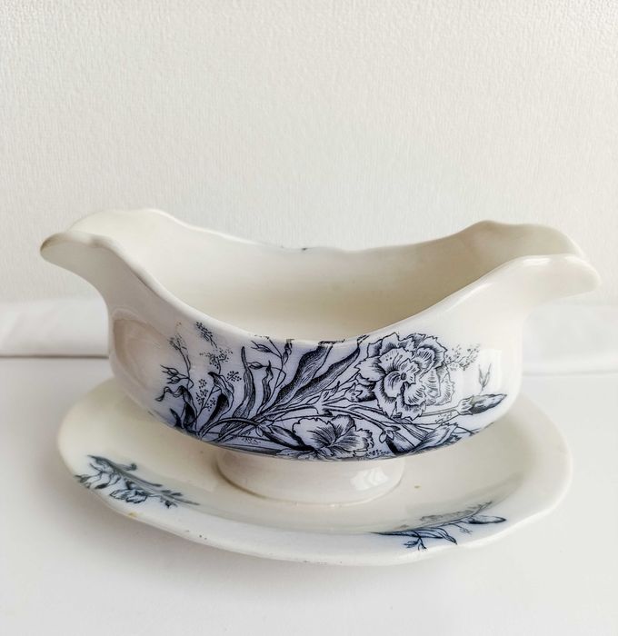 Molheira em Faiança