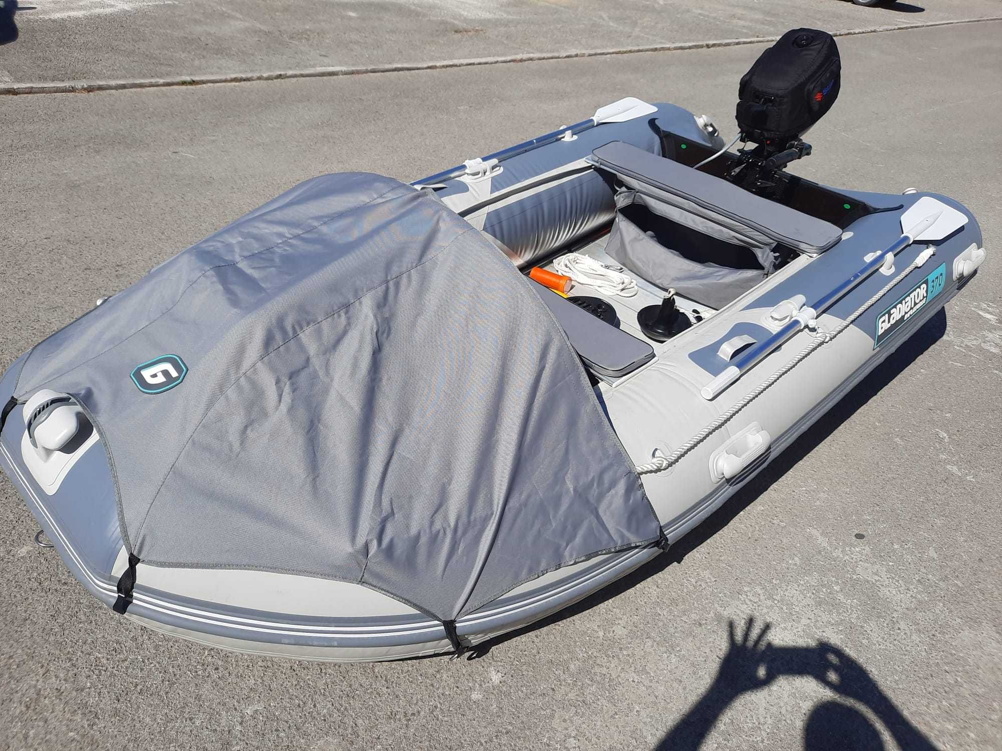 Barco Insuflável + Motor + Atrelado
