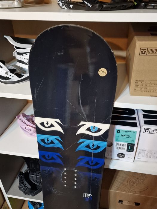 Deska snowboardowa Nitro Fate 152 cm snowboard