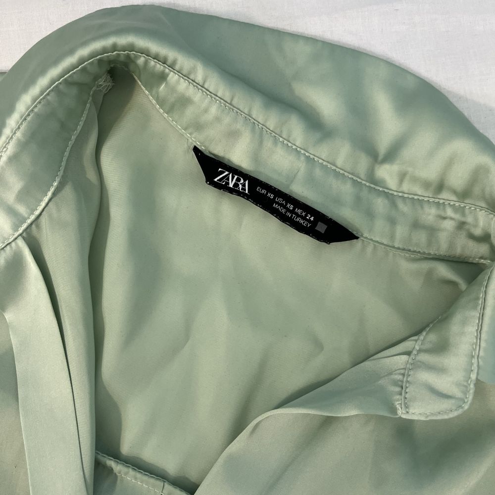 Продам рубашку Zara