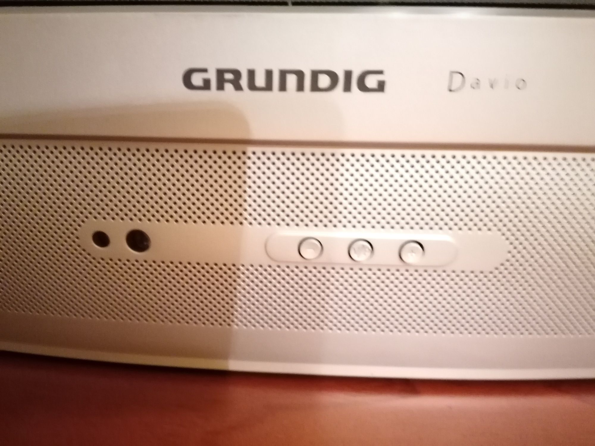 Televisão Grundig Davio