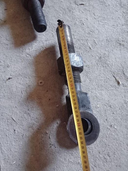 Продам стяжки "тяги центральні"