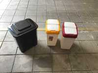 Conjunto de 3 caixotes para resíduos