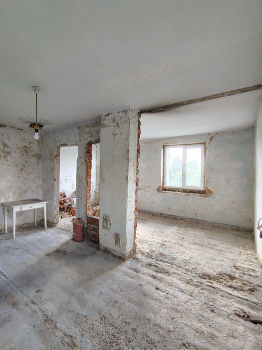 Продається 3-кімнатна квартира площею 55 м² з додатковими перевагами