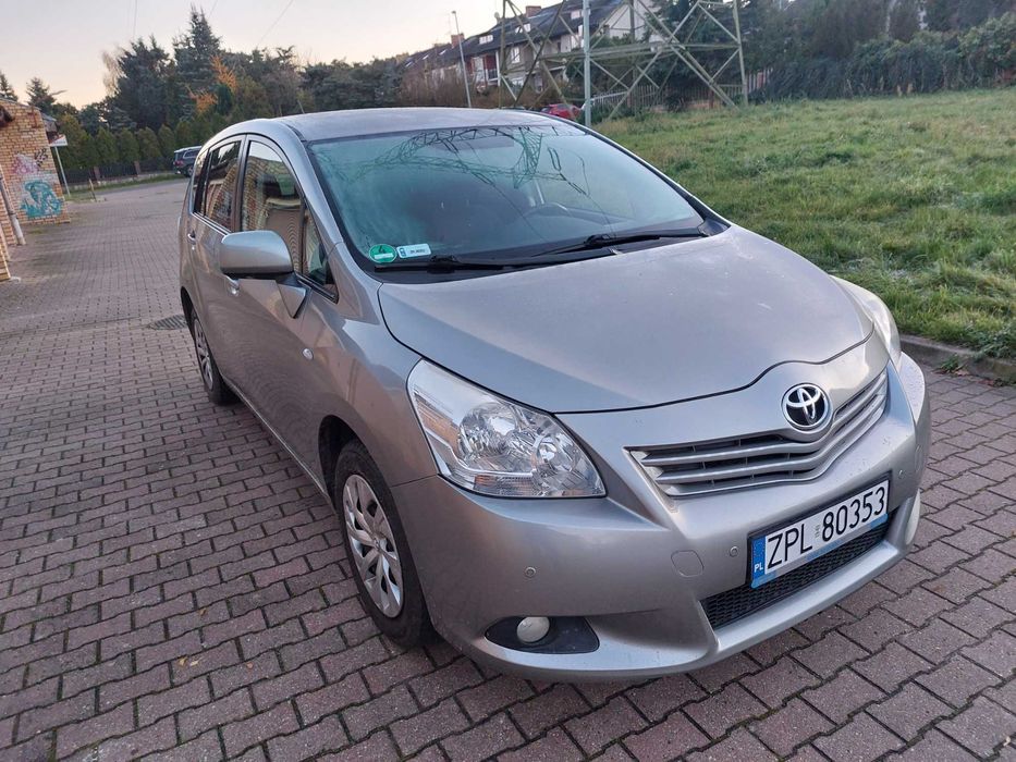 Toyota Verso 1,6 benzyna 132 KM Valvematic