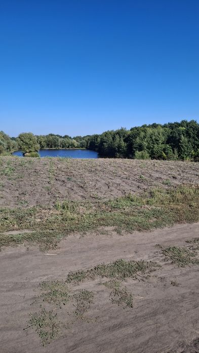 Продам земельну ділянку 3,5 га.