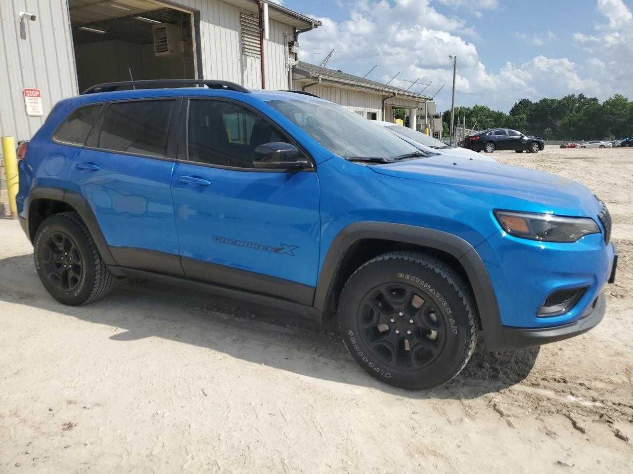2022 JEEP Cherokee Latitude