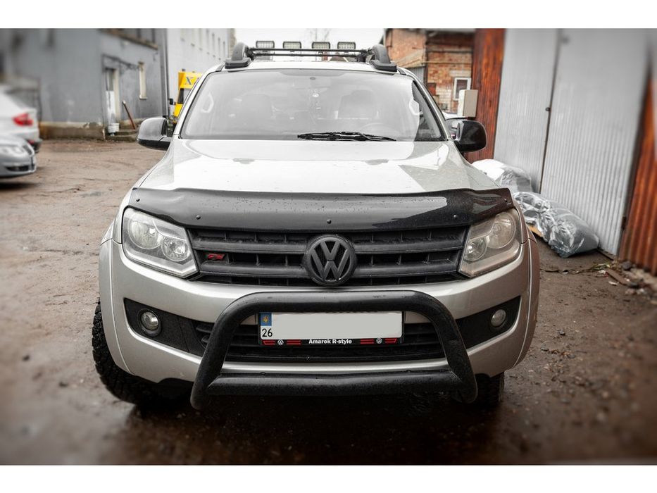 Volkswagen Amarok Дефлектор капота (мухобойка) EuroCap