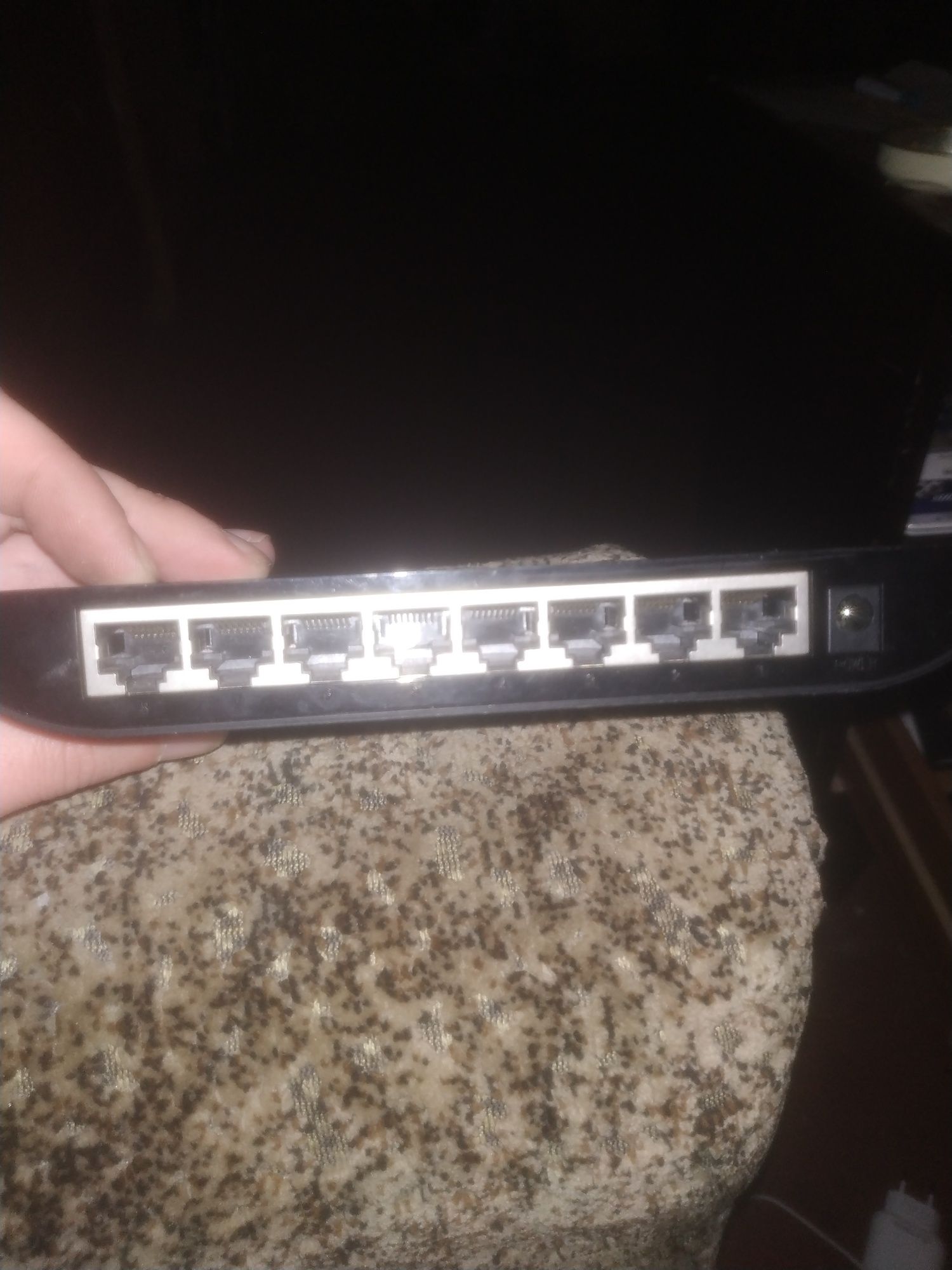 Комутатор TP-Link TL-SG1008D мережевий 8-портовий гігабітний