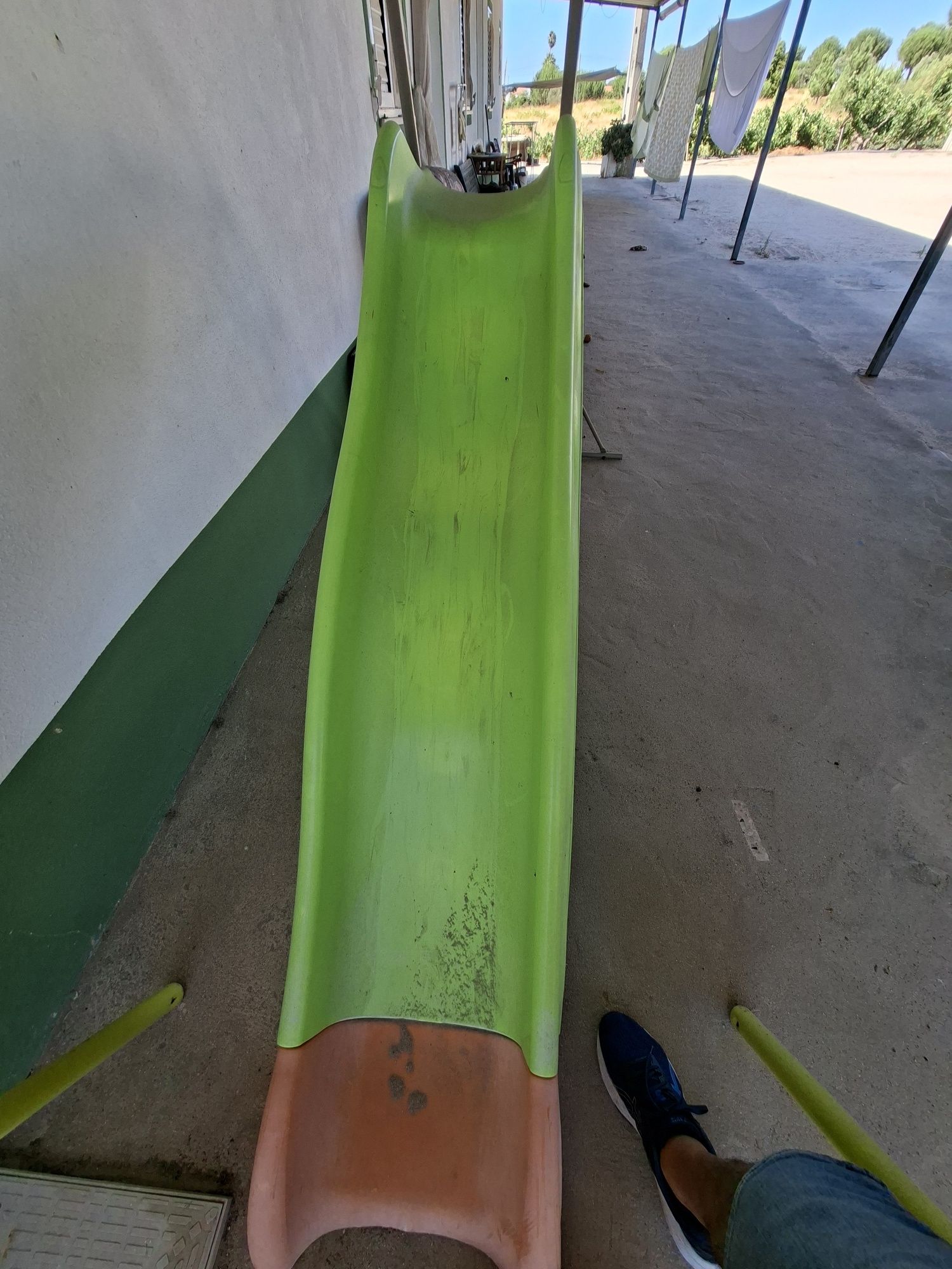 Escorrega/baloiço