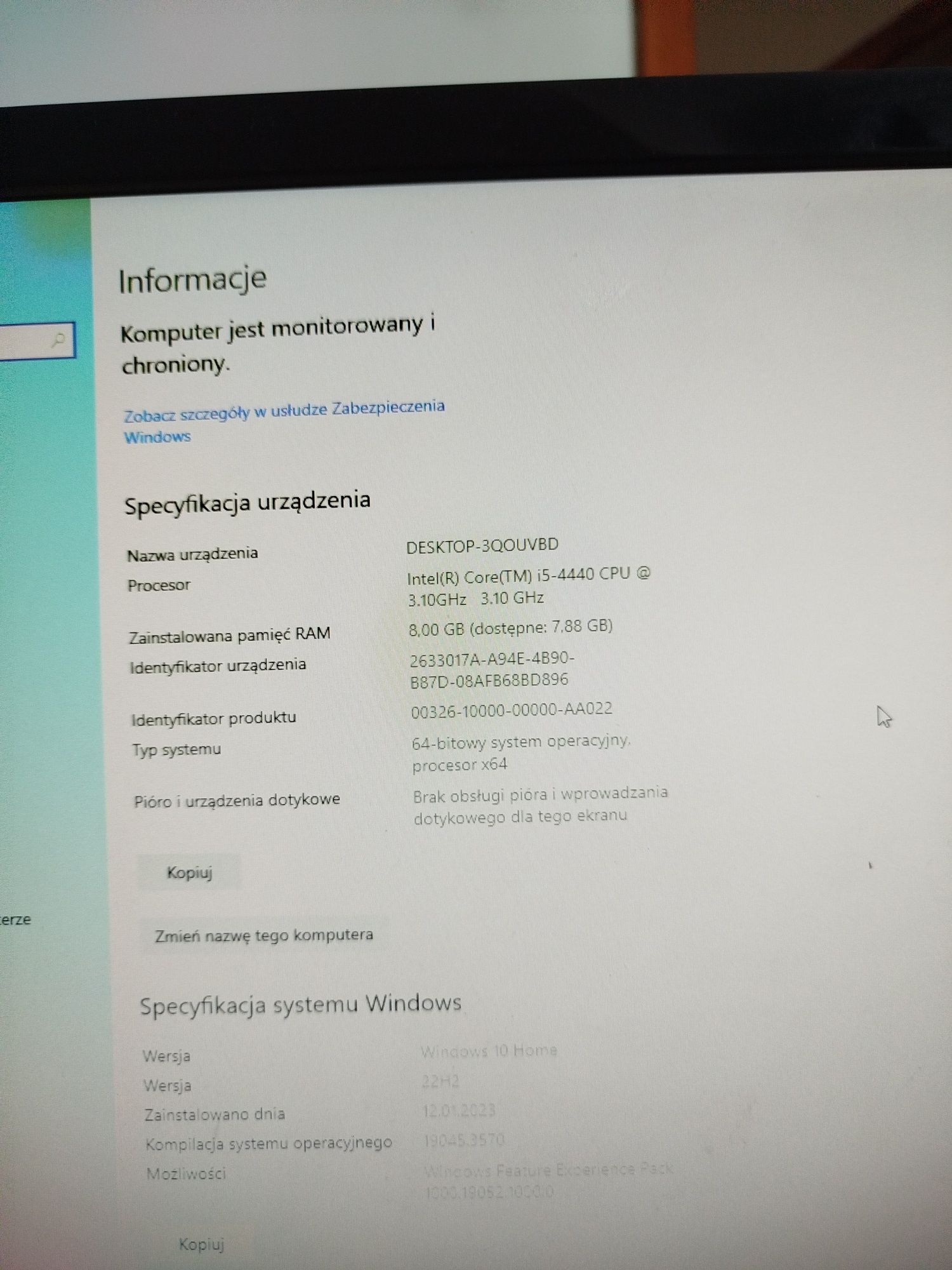 Komputer stacjonarny do gier  oraz monitor