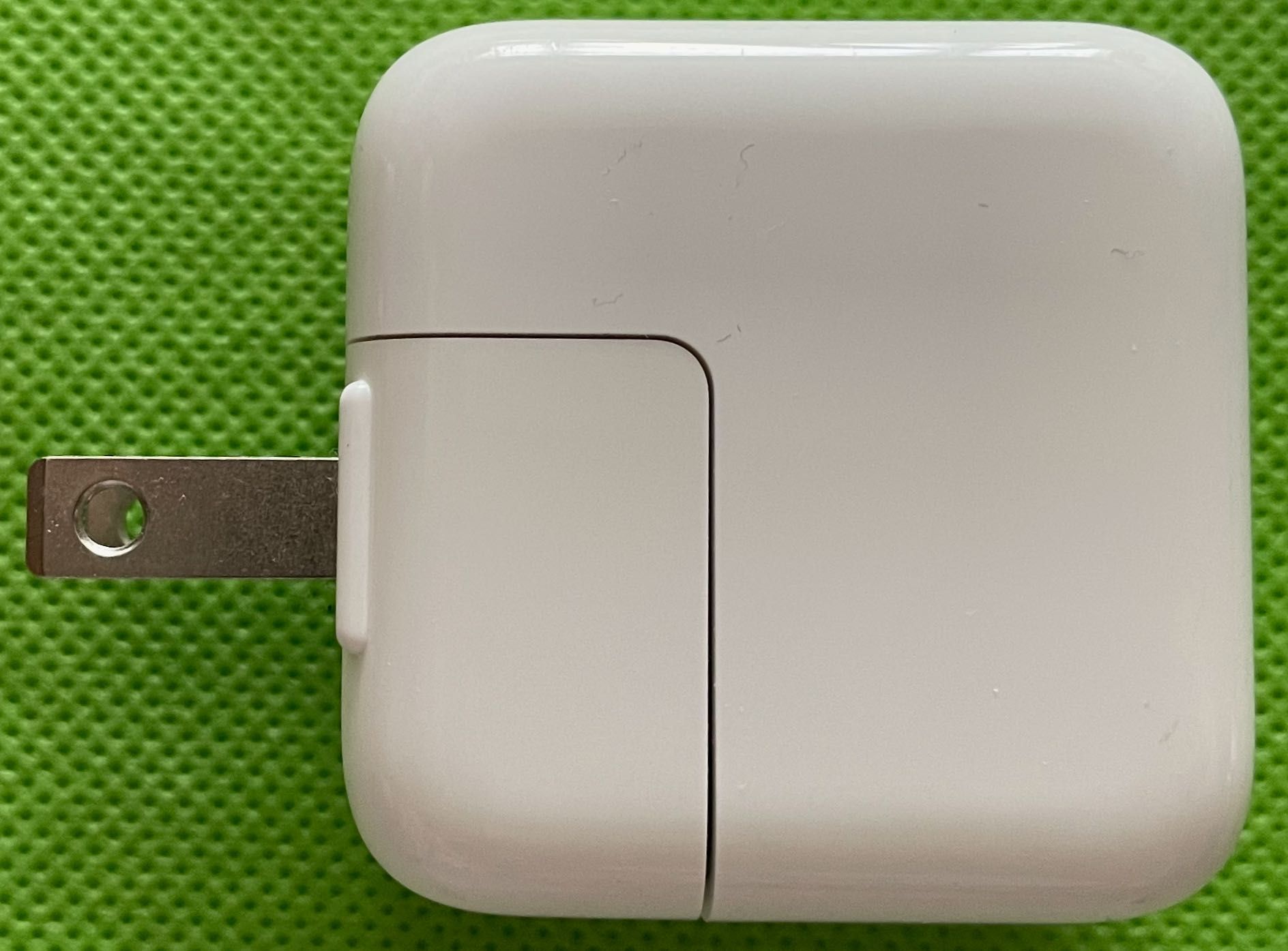 Зарядний пристрій Apple USB Power Adapter A1357 10W