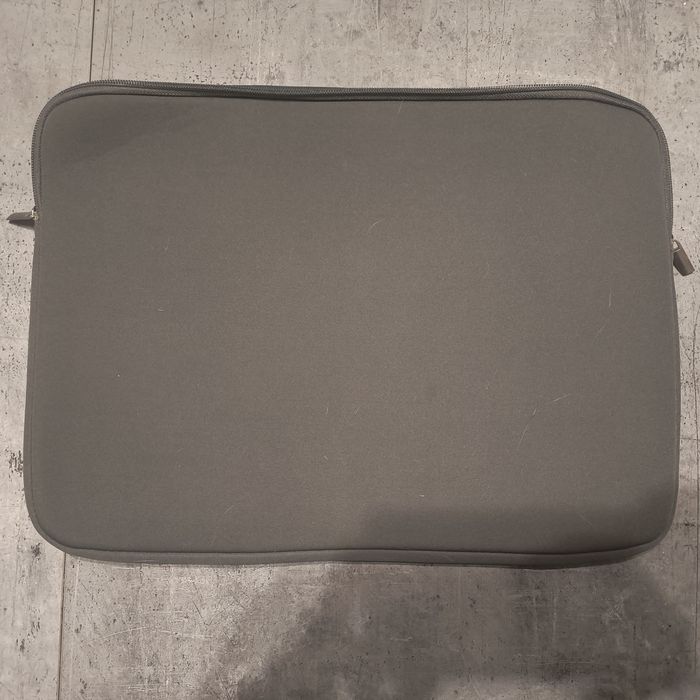 Torba na laptopa + miękkie etui