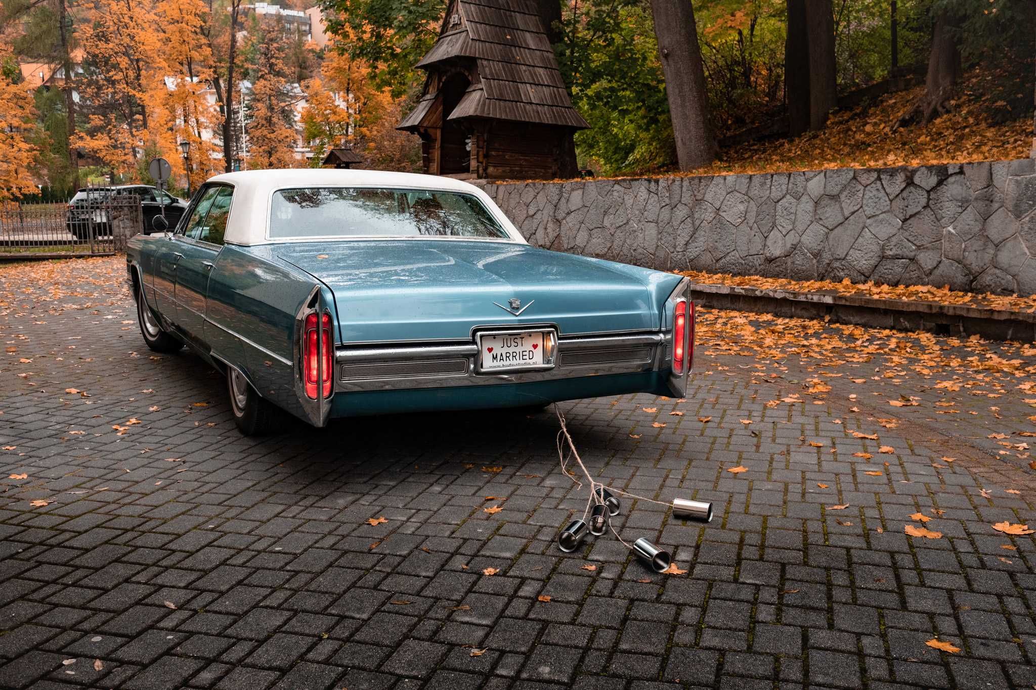 Samochód Auto do ślubu Cadillac 1966 - klimatyzacja retro wesele